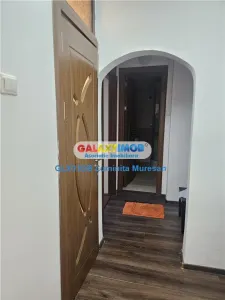 Inchiriere apartament 2 camere decomandat Targoviste Micro 6 - foto 4