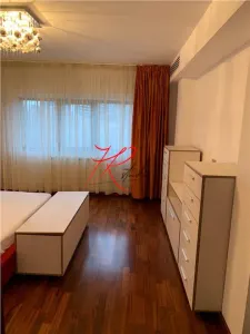 Inchiriere apartament 3 camere, lux, Laguna residence - foto 19