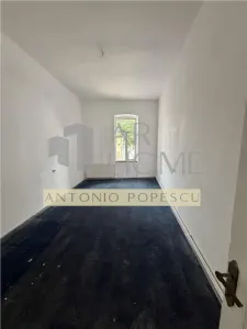 Inchiriere casa 4 camere plus dependinte in Ploiesti, zona ultracentrala - foto 15