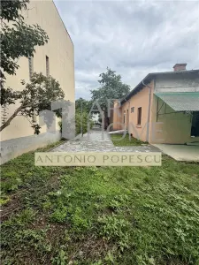 Inchiriere casa 4 camere plus dependinte in Ploiesti, zona ultracentrala - foto 5
