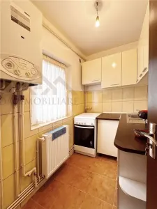 Garsoniera etaj 1, str. Motorului - foto 3