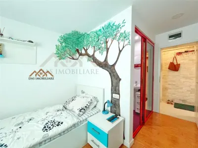Ultracentral, 3 camere si terasa de 50 mp , etaj intermediar - Baia Mare
