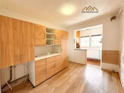 Apartament cu 1 camera, etaj 3, str. Dragos Voda - foto 2
