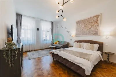 Casa,centrul istoric Brasov - foto 4