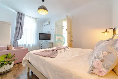 Casa,centrul istoric Brasov - foto 7