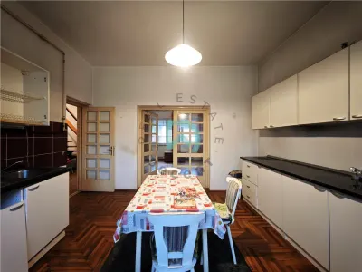 Casa de vanzare  Brasovul Vechi - foto 4