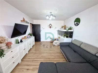 Apartament 3 camere, Tractorul, Brasov - Brasov