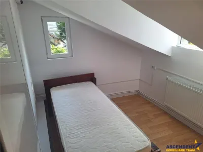 Apartament in casa, de inchiriat, rezidential/ spatiu birouri, Ghimbav-Centru - foto 5
