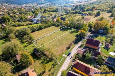 Teren intravilan,coordonate favorabile, 900mp,  Papauti, Covasna - foto 2