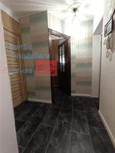 Garsoniera de vanzare | Tatarasi | Renovata complet - foto 10