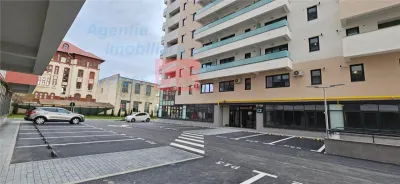 Apartament 3 camere, Semicentral (700 m de Podu Ros) - foto 13