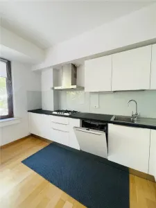 INCHIRIERE APARTAMENT DE LUX 3 CAMERE PARCARE SUBTERANA & BOXA ZONA KISELEFF SECTOR 1 - foto 5