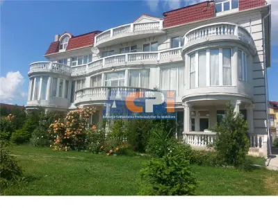 Vila Stil Victorian 1200mp -Curte , Parcare privata si LAC - Voluntari