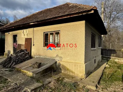 Casa de vanzare Poiana Campina, Prahova | teren 1554 mp | utilitati | comision 0% - Poiana Campina