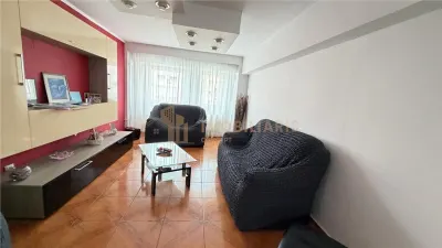 Apartament 4 camere - zona Republicii - foto 2