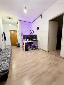Vanzare apartament 2 camere | Mall Vitan | bloc 2001| beton armat | 50 mp utili | etaj 9/10 | mobilat si utilat | - foto 15