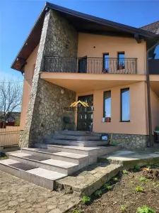 CASA P+M IN BOTOSANI - foto 2