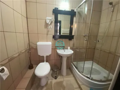 REDUCERE PRET - VAND PENSIUNE CU 7 CAMERE IN SIGHISOARA LA 800 MP DE CETATE - foto 24