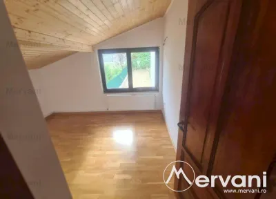 Vila de vanzare in Comarnic - foto 17