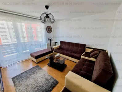 Apartament cu 3 camere, decomandat - zona Avantgarden - Brasov