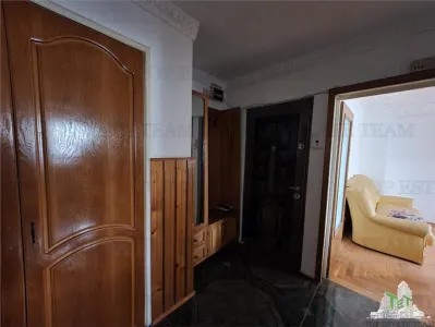 Duplex 5 camere cu intrari separate la mare  Mangalia Saturn - foto 10