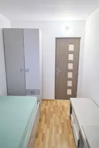 Apartament 3 camere decomandat Astra- Carpatilor - foto 5