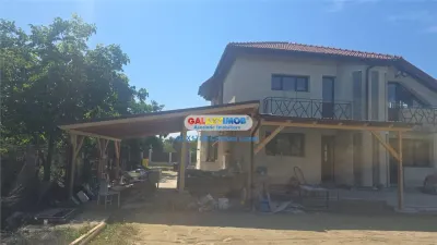 LAC MOGOSOAIA, LANGA PADURE - foto 3