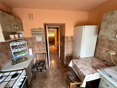 Apartament 3 Camere | Micro 16 | Etaj 3 | str. Astronautilor - foto 6