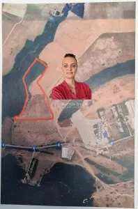 Bocsa Romana, 2 terenuri intravilan, 10.000 Mp.(57.500 Euro) si arabil, 80.000 Mp.(54900 Euro, 8 HA) langa Hala Transavia - Bocsa