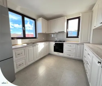 Casa premium cu 4 camere | 155 mp | 500 mp teren | Hlincea - Manta Rosie - foto 6