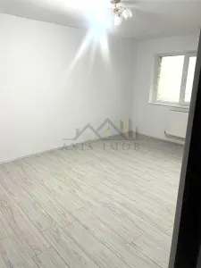 Exclusivitate !!! Apartament 2 camere conf  1 dec zona Micro 5 - foto 3