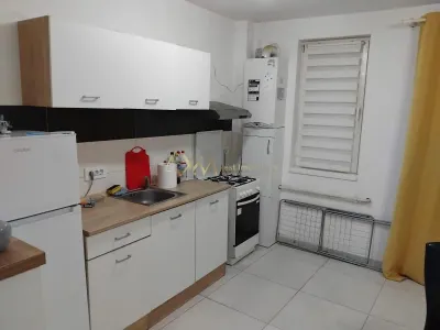 Inchiriere apartament 2 camere Giroc - foto 2