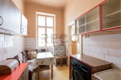 RECO Casa cu 3 camere in Oradea zona centrala - foto 5