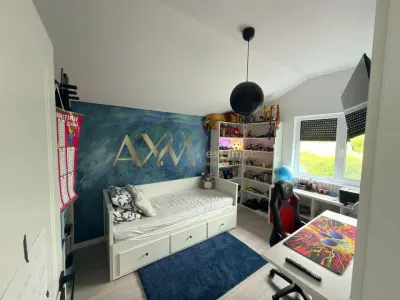 Vanzare 1/2 duplex 3 camere Sag - foto 12