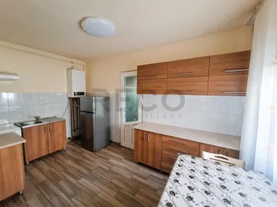 RECO Casa cu 2 camere+living, renovata complet, in Episcopia Bihor - foto 10