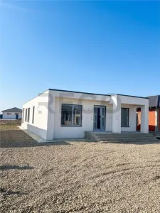 RECO Vila în stil mediteranean cu 4 CAMERE SANTANDREI - foto 8