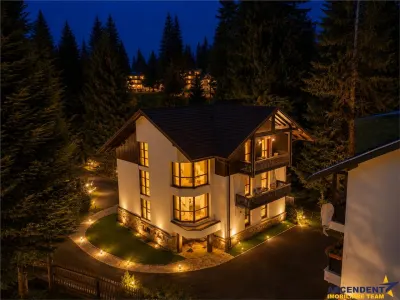 Colt de rai in Poiana Brasov: Rezidential/Pensiune amenajata, gata de preluare - foto 18