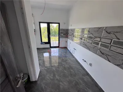 Casa Superba 4 camere cu 2 bai beci terasa Valea Adanca - foto 10