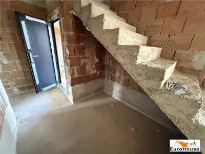 Casa De Vanzare P+E+M In Alba Iulia , Zona Oarda - foto 13