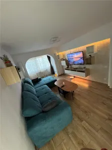 Inchiriere apartament  cu 2 camere zona  Bulevardul Bucuresti - Ploiesti
