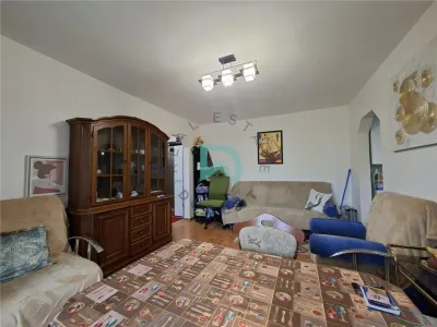 Apartament 2 camere, str Armoniei, etaj intermediar - foto 2