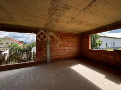 Casa la rosu, 3 dormitoare , Satu Nou de Jos - foto 8