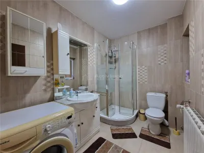 Resita Casa P+1+M la CHEIE - foto 6