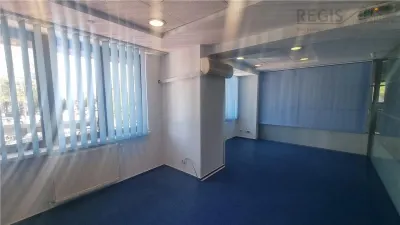 Spatiu comercial versatil in Centrul Civic - foto 10