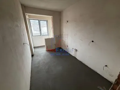 Apartament cu 3 camere Hlincea pe etajul 1 de 83 - foto 8