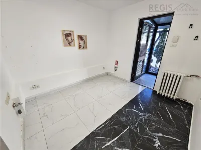 Vanzare spatiu comercial in cartierul Tractorul – 2 studiouri independente - foto 5