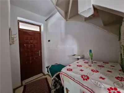 Resita Casa 5 Cam D-P-Etj.1 si Curte - foto 11
