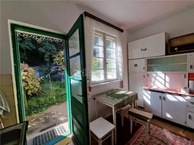 Resita Casa 5 Cam D-P-Etj.1 si Curte - foto 18