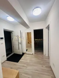 Inchiriere apartament 2 camere Giroc - foto 20