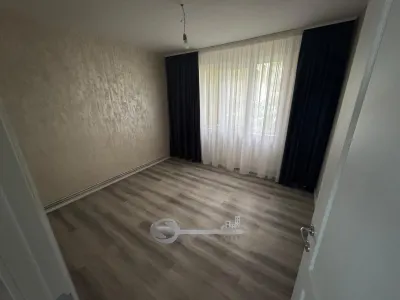 APARTAMENT 3 CAMERE DECOMANDAT ALEXANDRU - foto 4
